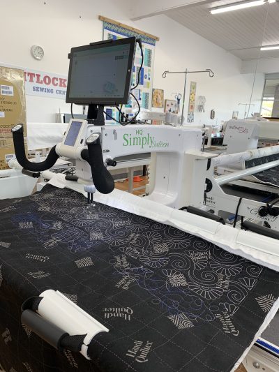 Used HQ Simply Sixteen with Little Foot 5 Foot Frame